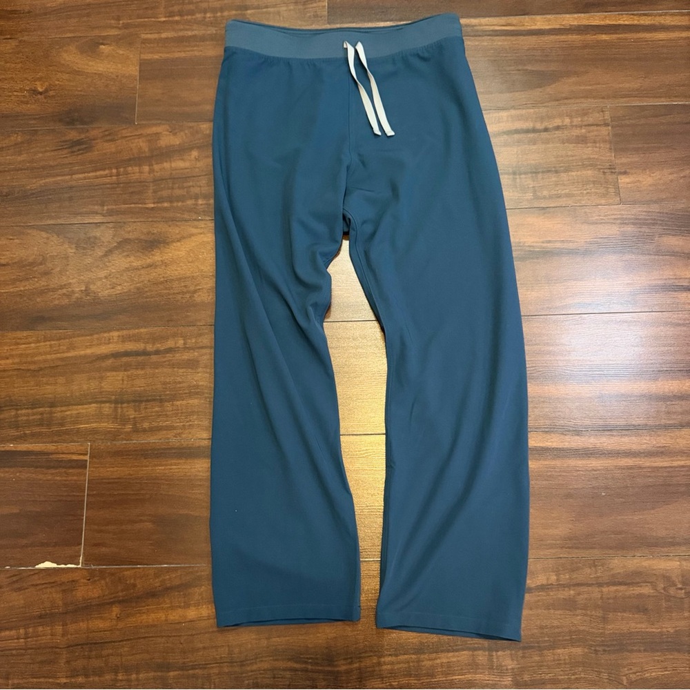 Figs Women's Livingston Scrub Pants in Dark Harbor - Picture 3 of 5